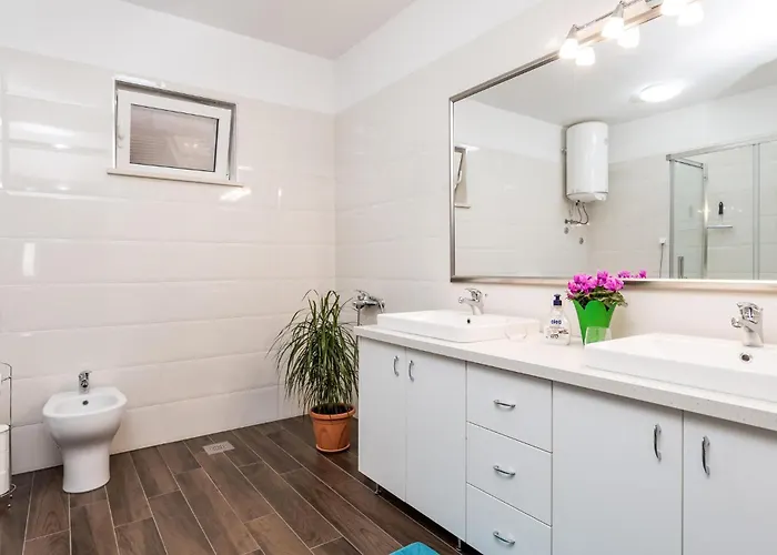 Lovely In Bregi With Wifi Apartment Breza