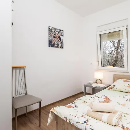 Appartement Lovely In Bregi With Wifi *