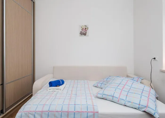 Lovely In Bregi With Wifi * Breza