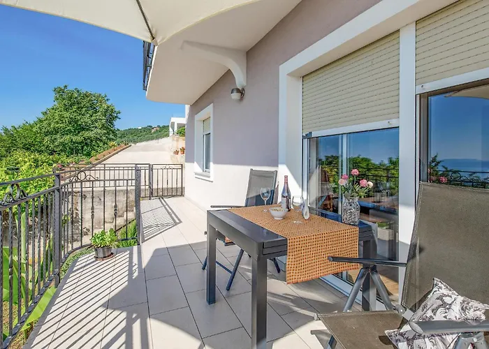 Lovely In Bregi With Wifi Breza